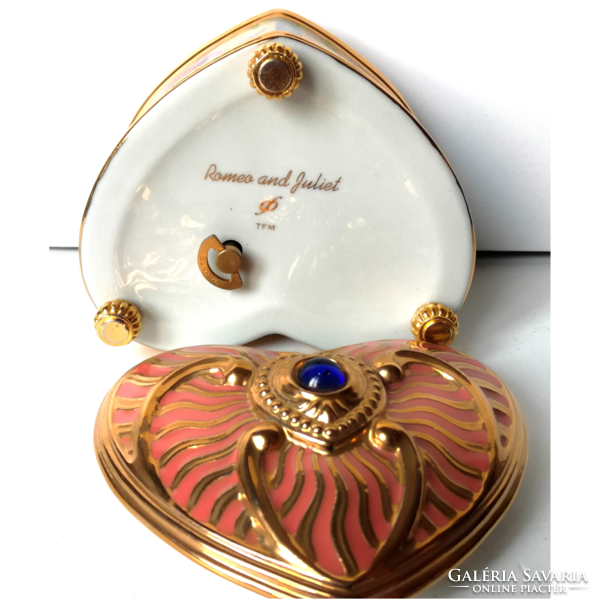 Faberge porcelain Romeo and Juliet music box, bonbonnier