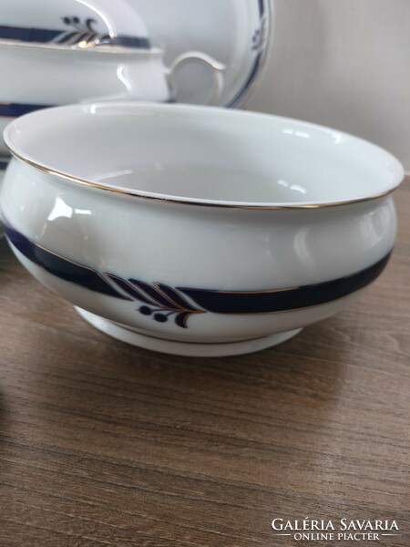 Hölóháza porcelain, hand-painted tableware elements/accessories, gilded with blue ribbon decor. 2