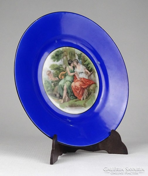 1Q879 Régi kék Vicroria porcelán tányér Ámor díszítéssel 16.3 cm