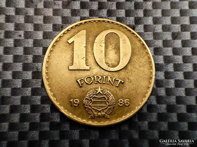 Hungary 10 forints, 1986