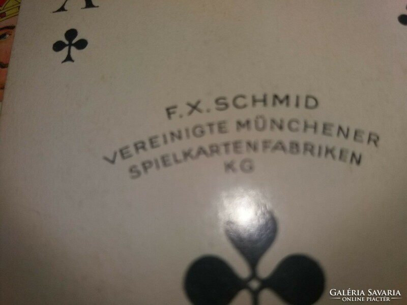 Régi SCHMID's MÜNCHEN kártyagyáras römi francia kártya dobozával jó állapotban a képek szerint