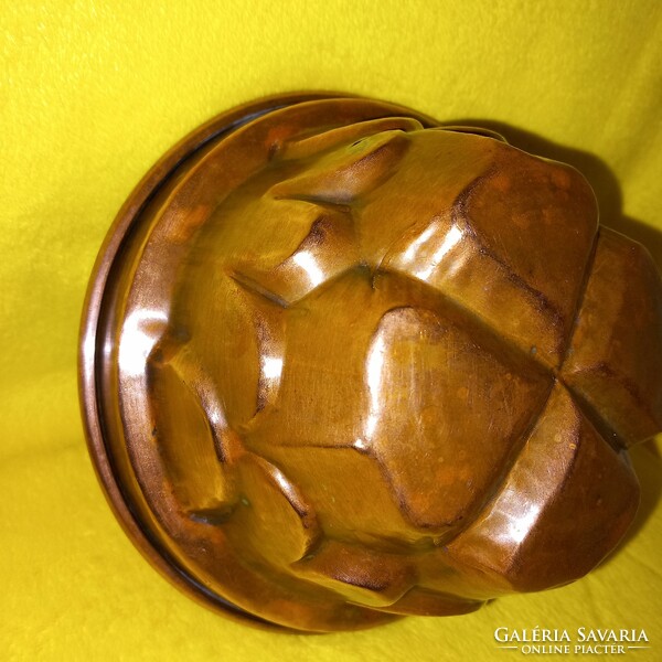 Copper kuglóf mold, wall decoration, confectioner's accessory.