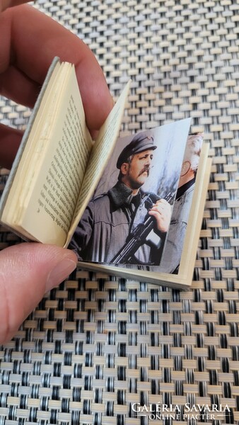 Workers' guard miniature book. Faithful to the oath. The workers' guard is 25 years old.