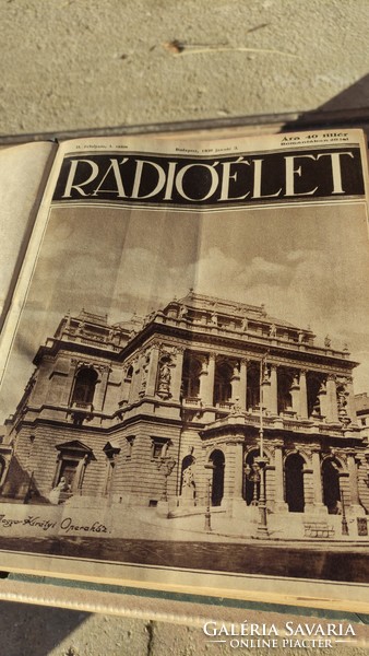 Radiolife newspapers 75 pcs