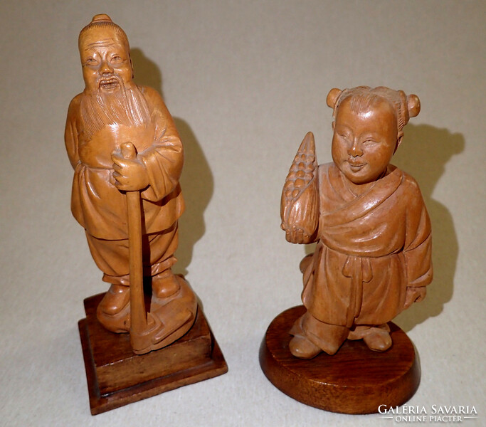 2 db régi vintage faragott jelzett kínai japán keleti ázsiai faragás fa figura szobor fafaragás