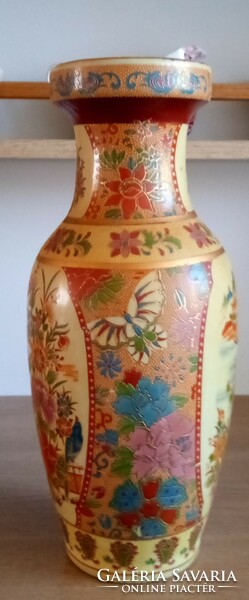 Oriental hand-painted vase 30 cm xx