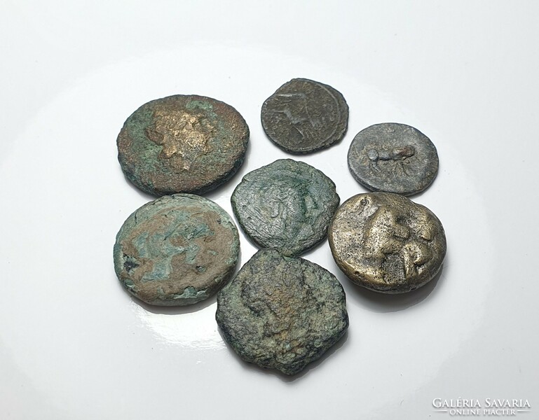7 contemporary bronze coins of ancient states.