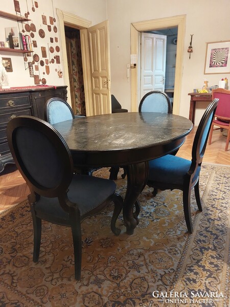 XX. Dining set from the beginning of the century