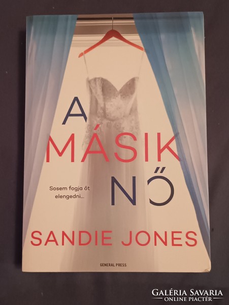 Sandie Jones A másik nő.Új könyv.