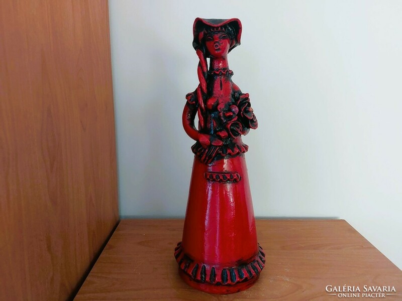 (K) ceramic figure 38 cm