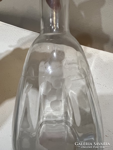 Glass pourer, decanter, size 18 x 11 cm. 4510