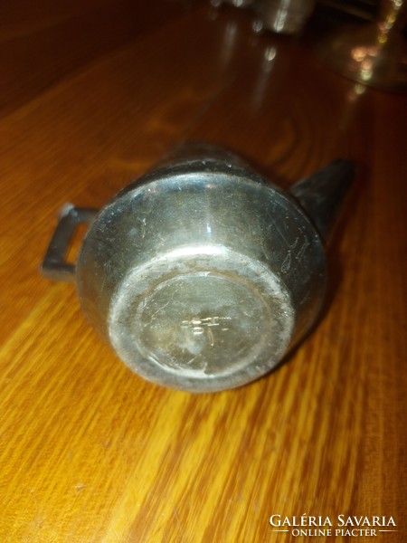 Antique spout, size and weight indicated!