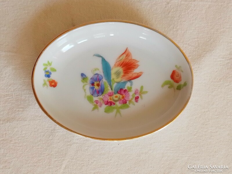 Mini gold rimmed oval Herend porcelain bowl with tulip Hajnalka pattern, ring jewelry holder