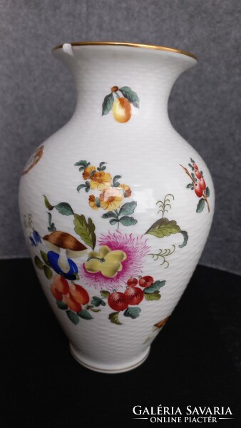 Herend basket weave vase with fruit and flower patterns, damaged