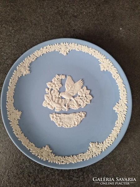Wedgwood Mother's Day decorative bowl 1980