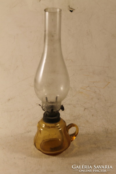 Antique nursing oil lamp 581