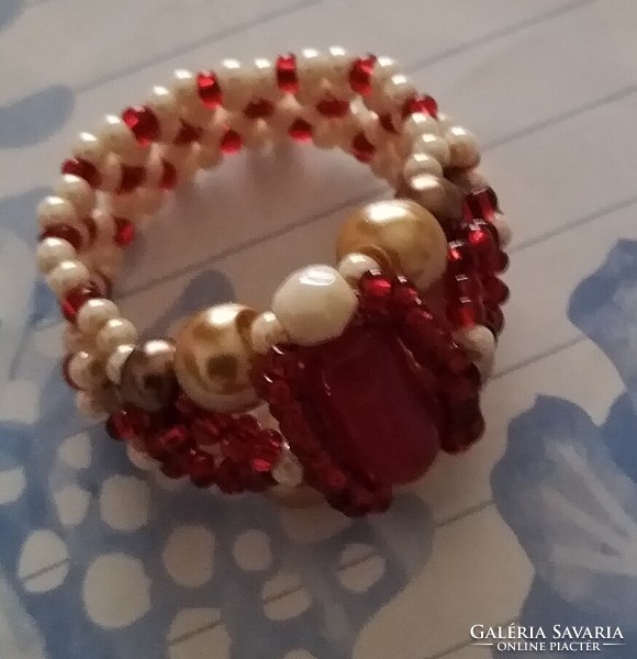 Pearl ring: custom made