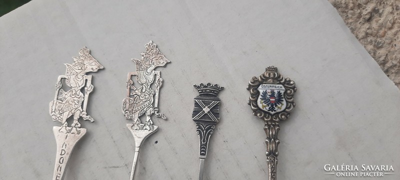 4 Pcs. Silver decorative spoons, commemorative spoons - 42 grams
