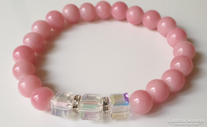Pink glass bracelet with polished glass ornament