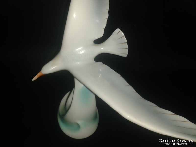 Hollóháza porcelain sculpture with a seagull figure