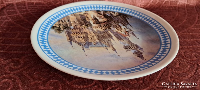 Castle porcelain decorative plate, wall plate 2 (l4622)
