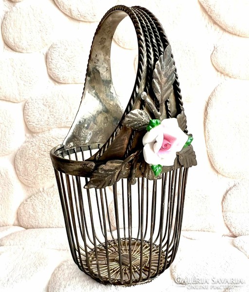Antique silver-plated alpaca drinking basket with porcelain rose decoration, an excellent piece for vintage interiors