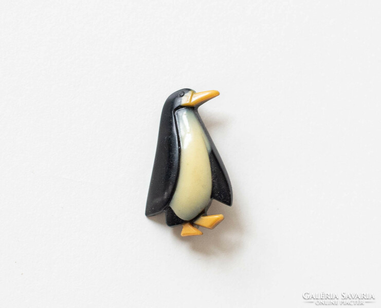 Penguin brooch - retro vinyl/plastic jewelry - lapel pin, badge
