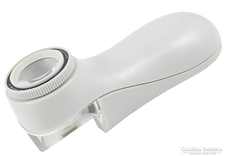 White led magnifying glass