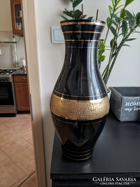 Painted (black) glass floor vase (40 cm high)