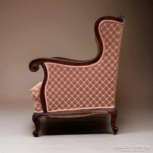 Egyedi klasszikus stílusú olvasó fotel - füles fotel most ajándék lábtartóval