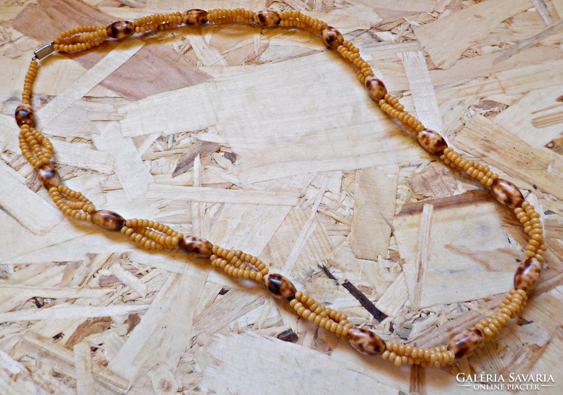 Necklace with brown glass beads