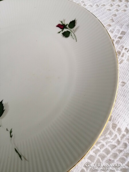 Rózsás porcelán tányér