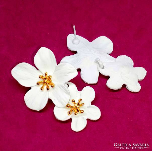 Peach tree flower white double flower earrings 403