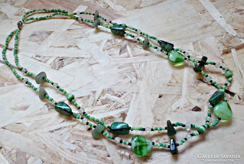 Retro 2-row green Murano glass necklace
