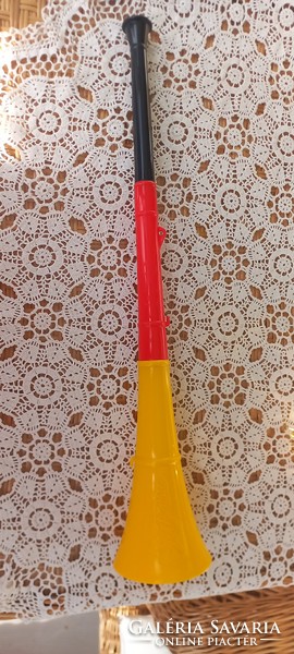 Vuvuzela 62 cm hosszú