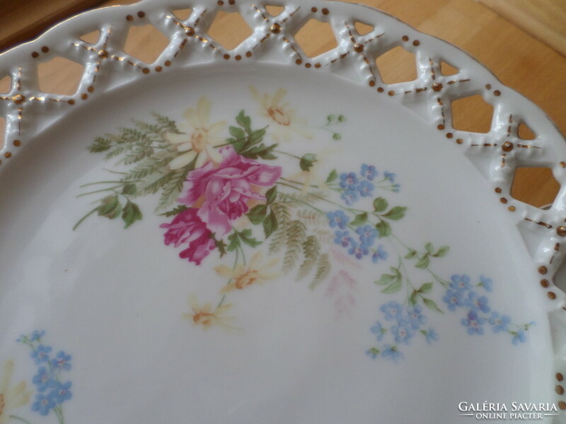 Antique art nouveau Austrian openwork porcelain stand with 4 small plates