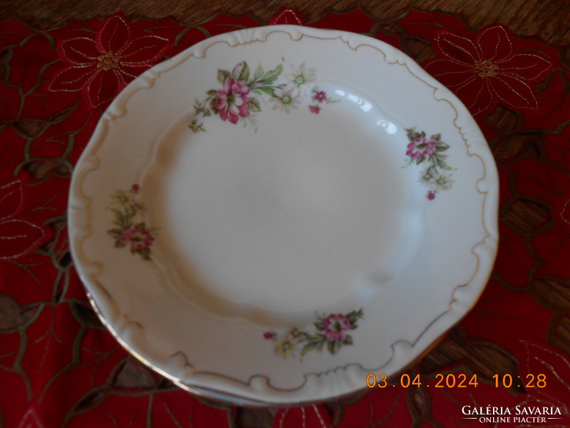 Zsolnay floral cake plate
