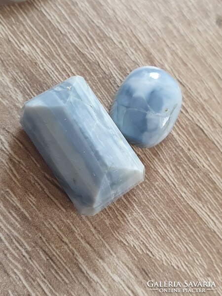 Blue Andean opal grinds / handle stones