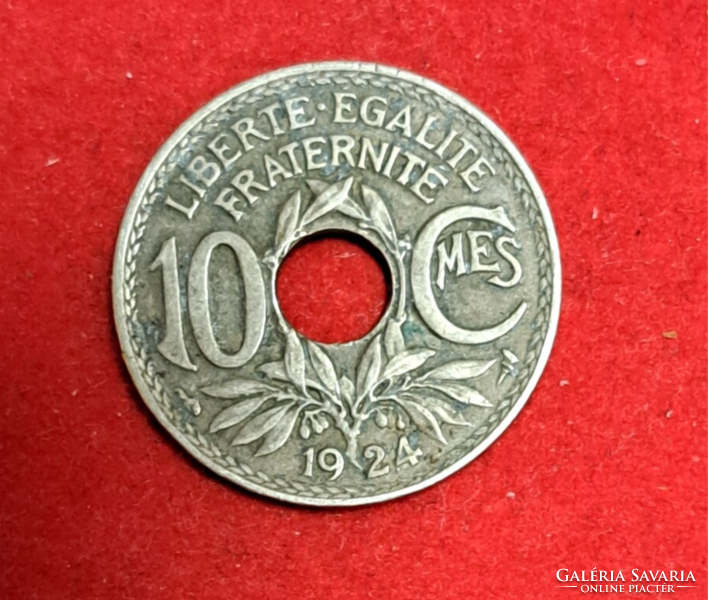 1924. 10 Centimes France (880)