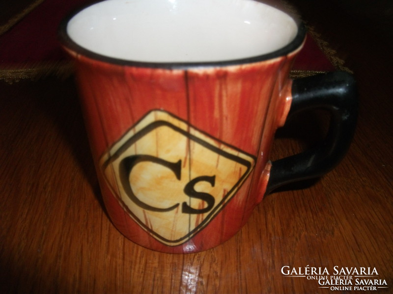 Cup decorated with the letter Cs, not used, height: 9 cm, diameter: 8.5 cm