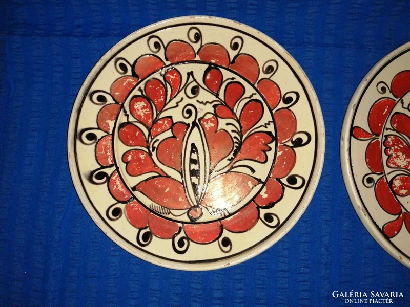 Pair of Korondi ceramic wall plates (a2)