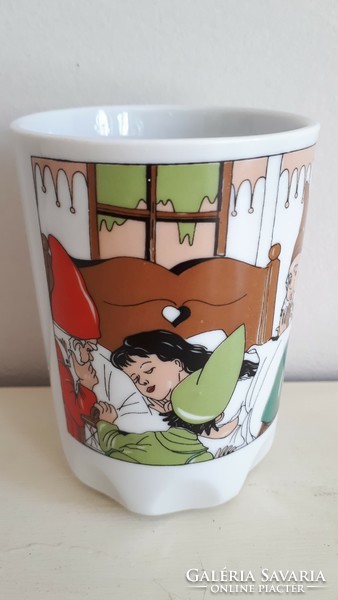 Zsolnay, Snow White and the Mug of the Seven Dwarfs.