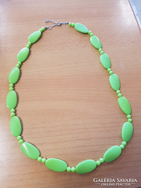 Bizsu jewelry necklace