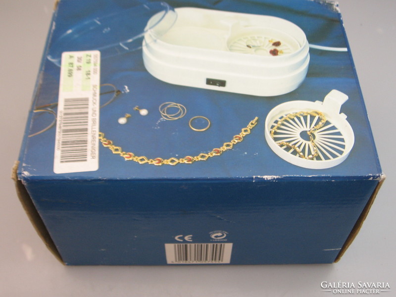 Jewelry cleaning ultrasonic device with original box