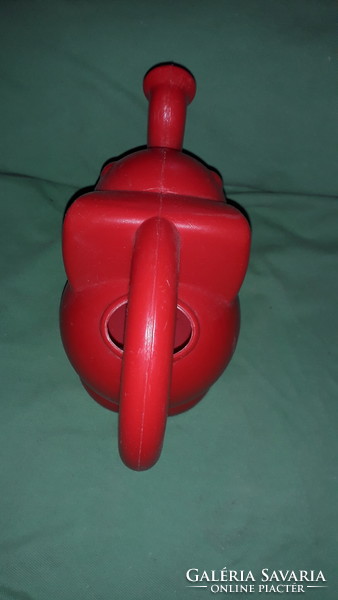 Old sandcastle builder, small gardener dmsz plastic elephant watering can according to the pictures