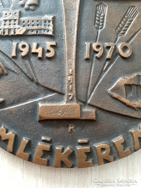 Sopron district commemorative medal, bronze plaque 1945 - 1970 r. Signo 9.7 cm diameter