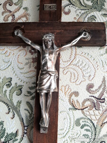 Wooden crucifix 30.5 cm x 15 cm from 1952