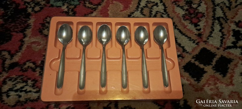Set of 6 teaspoons
