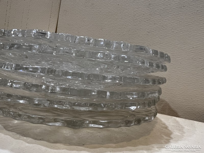 Desszertes kristály üveg tányérok, 6 db, 17 cm-es nagyság. 4545