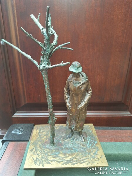 Trischler Ferenc autumn bronze statue